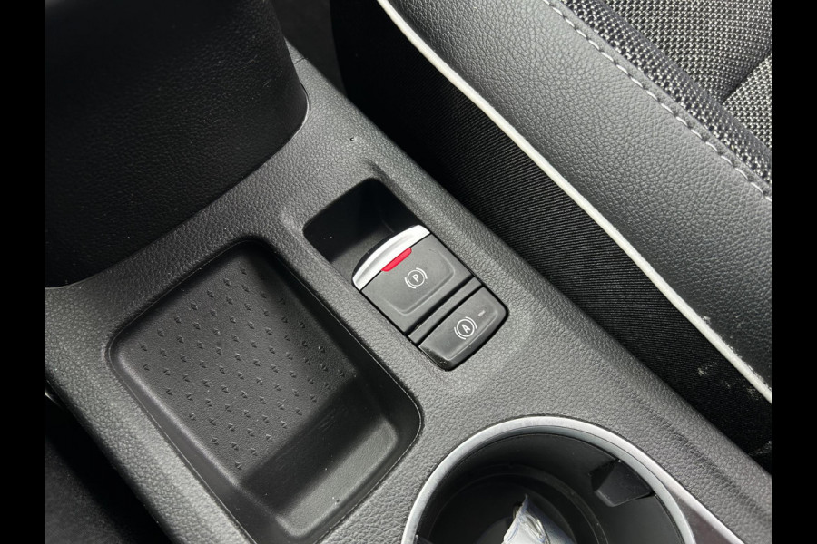 Renault Captur 1.0 TCe 90 Intens NL-AUTO | CAMERA | 1/2 LEDER | NAVI