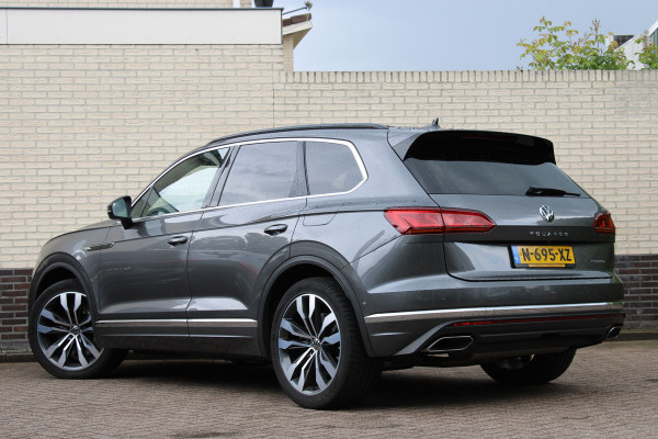 Volkswagen Touareg 3.0 TSi eHybrid Elegance | Luchtvering | Trekhaak | Memory | Head-Up | Panoramadak
