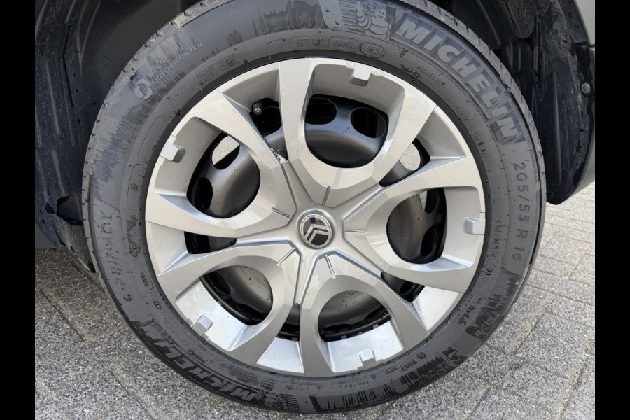 Citroën C3 100pk You (Airco - Parkeersensoren - LED - Cruise Controle)