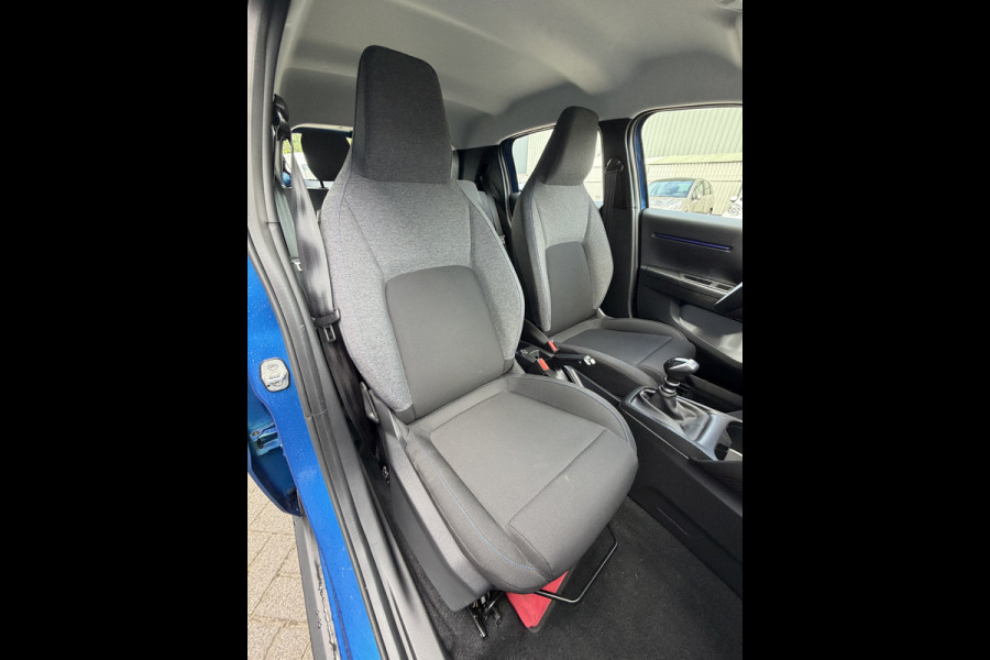 Citroën C3 100pk You (Airco - Parkeersensoren - LED - Cruise Controle)