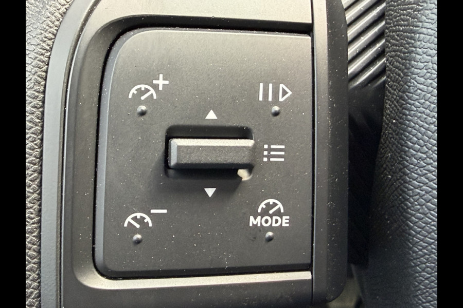Citroën C3 100pk You (Airco - Parkeersensoren - LED - Cruise Controle)