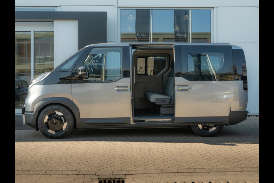 Kia PV5 Passenger Elite 71.2 kWh | Dubbele schuifdeur | PDC | 360 Graden Camera | Clima | Adapt. Cruise | BSM | Midden Airbag | 16" | Stoelverwarming & ventilatie | V2L