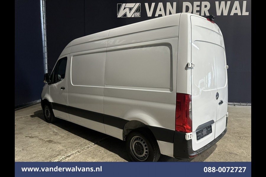Mercedes-Benz Sprinter 314 CDI 143pk L2H2 Euro6 Airco | Camera | Apple Carplay | Android Auto Parkeersensoren, Bijrijdersbank