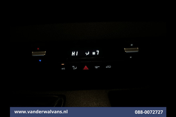 Mercedes-Benz Sprinter 314 CDI 143pk L2H2 Euro6 Airco | Camera | Apple Carplay | Android Auto Parkeersensoren, Bijrijdersbank