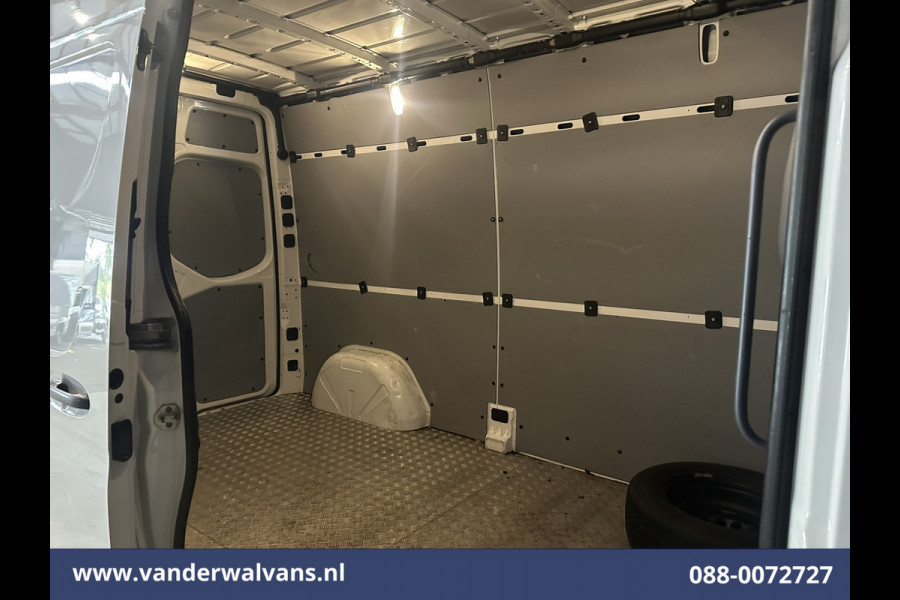 Mercedes-Benz Sprinter 314 CDI 143pk L2H2 Euro6 Airco | Camera | Apple Carplay | Android Auto Parkeersensoren, Bijrijdersbank