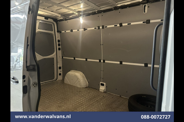 Mercedes-Benz Sprinter 314 CDI 143pk L2H2 Euro6 Airco | Camera | Apple Carplay | Android Auto Parkeersensoren, Bijrijdersbank
