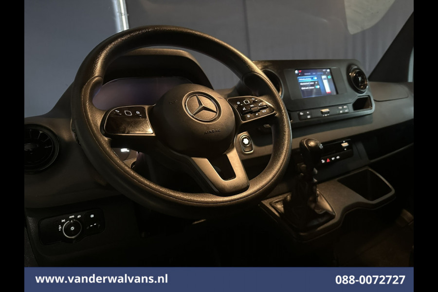 Mercedes-Benz Sprinter 314 CDI 143pk L2H2 Euro6 Airco | Camera | Apple Carplay | Android Auto Parkeersensoren, Bijrijdersbank