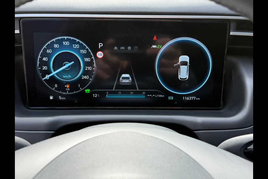Hyundai Tucson 1.6 T-GDI MHEV Comfort 180 Pk | Navi-Carplay | Clima | Camera | Cruise | 17".