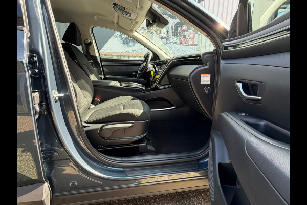 Hyundai Tucson 1.6 T-GDI MHEV Comfort 180 Pk | Navi-Carplay | Clima | Camera | Cruise | 17".