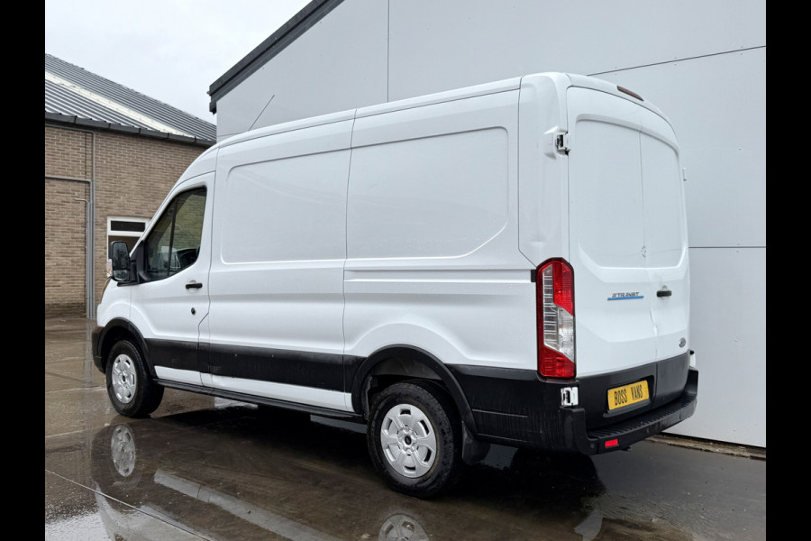 Ford E-Transit 68kWh 184PK L2H2 316km WLTP 95,4% (SOH) Climate Control Cruise Control CarPlay Navigatie Parkeersensoren v+a