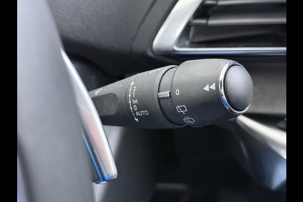 Peugeot 3008 1.6 HYbrid 225 GT Pack Business VAN: 25.900,- VOOR: 22.877,- UW WKVOORDEEL: 3.023,- | BLACK PACK | BOMVOL!! | ELKT. ACHTERKLEP | STOELVERWARMING | APPLECARPLAY | RIJKLAAR MET 12 MND BOVAG GARANTIE | ACHTERUITRIJ CAMERA | ADAP. CRUISE | DODE HOEK |