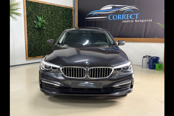 BMW 5 Serie 530i xDrive High Executive|Schuifdak|Memory|Trekhaak|