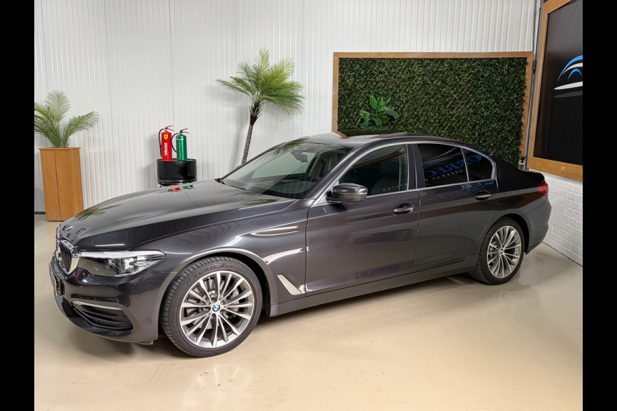BMW 5 Serie 530i xDrive High Executive|Schuifdak|Memory|Trekhaak|