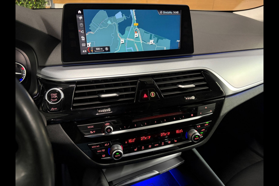 BMW 5 Serie 530i xDrive High Executive|Schuifdak|Memory|Trekhaak|