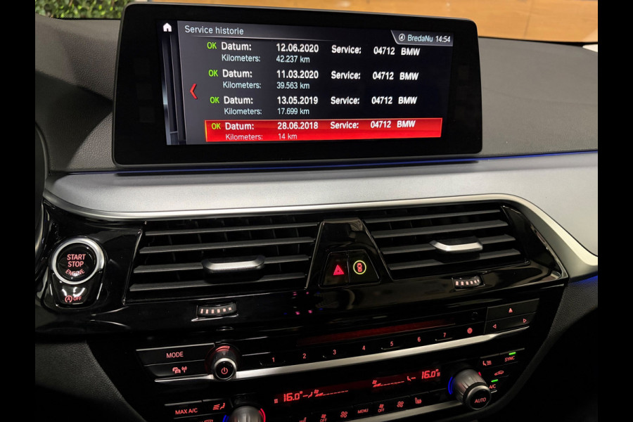 BMW 5 Serie 530i xDrive High Executive|Schuifdak|Memory|Trekhaak|