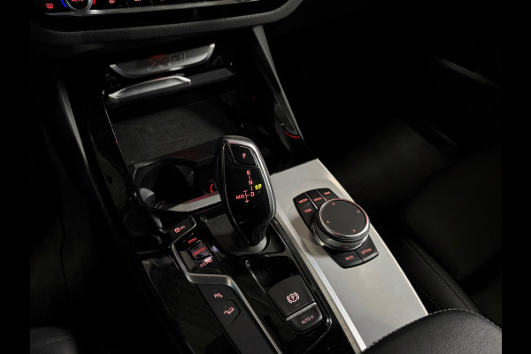 BMW X3 XDrive20i High Executive|M-Sport|HUD|Leder|19”|