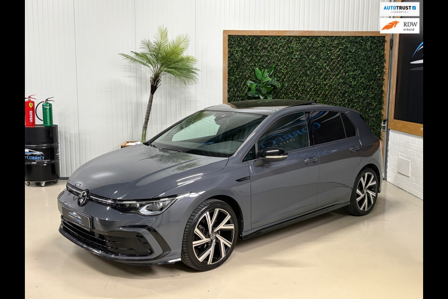 Volkswagen Golf 1.5 eTSI R-Line|IQ|Pano|ACC|Alarm|Keyless|Trekhaak