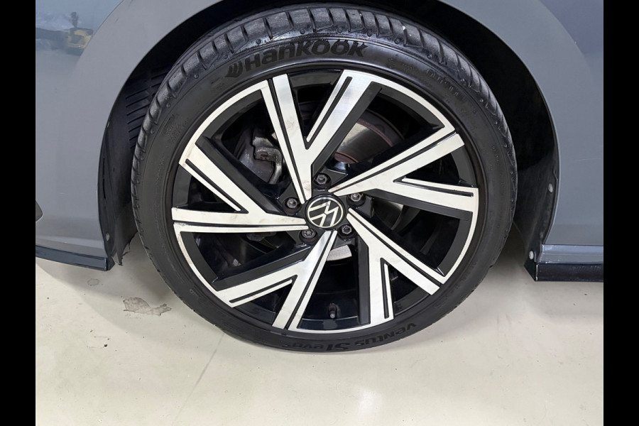 Volkswagen Golf 1.5 eTSI R-Line|IQ|Pano|ACC|Alarm|Keyless|Trekhaak