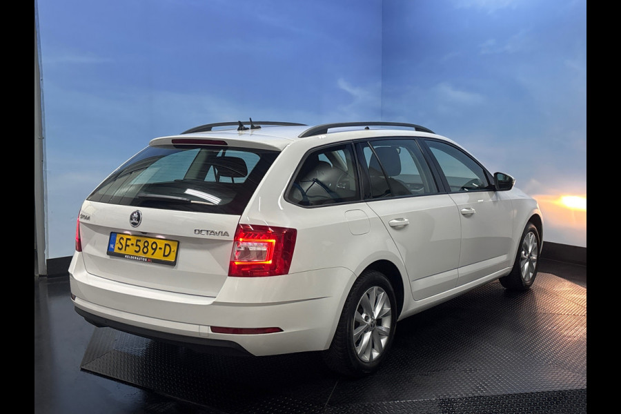 Škoda Octavia Combi 1.0 TSI Greentech Ambition Business AUTOMAAT!, Carplay, ECC