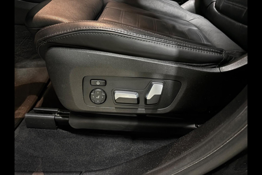 BMW X3 XDrive20i High Exec.|Vol!|Pano|Memory|HUD|Trekhaak|ACC|