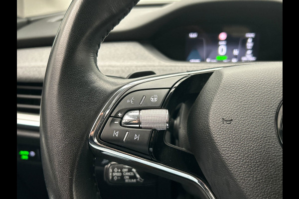 Škoda ENYAQ iV 80 Business Edition | SOH 97 % | Apple/Carplay | Camera | Stuurwiel/Verwarming