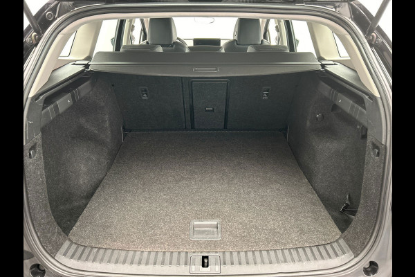Škoda ENYAQ iV 80 Business Edition | SOH 97 % | Apple/Carplay | Camera | Stuurwiel/Verwarming