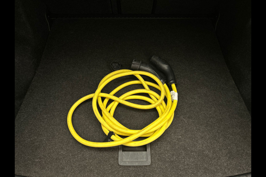 Škoda ENYAQ iV 80 Business Edition | SOH 97 % | Apple/Carplay | Camera | Stuurwiel/Verwarming