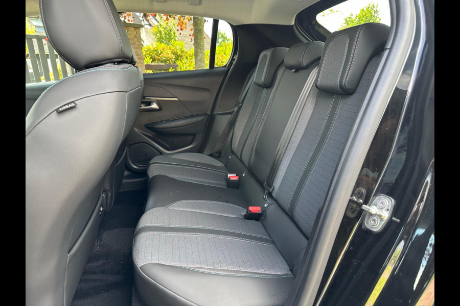 Peugeot e-208 EV Allure Pack 50 kWh | Camera | Apple Carplay | NL-Auto | 40.000 KM