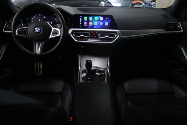 BMW 3-serie 330i High Executive M-PAKKET PANO/CARPLAY/SFEER/HK/HUD/VOL
