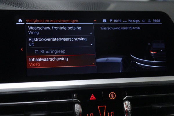 BMW 3-serie 330i High Executive M-PAKKET PANO/CARPLAY/SFEER/HK/HUD/VOL
