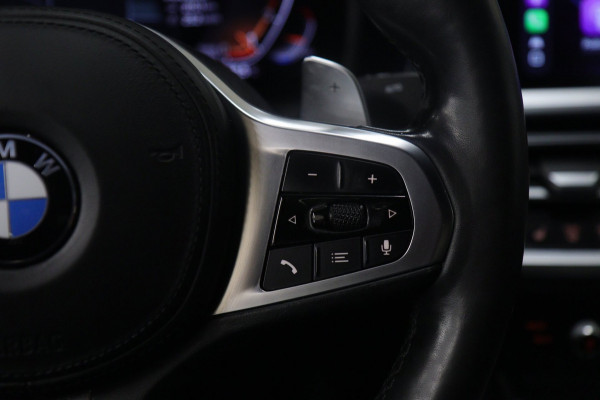 BMW 3-serie 330i High Executive M-PAKKET PANO/CARPLAY/SFEER/HK/HUD/VOL