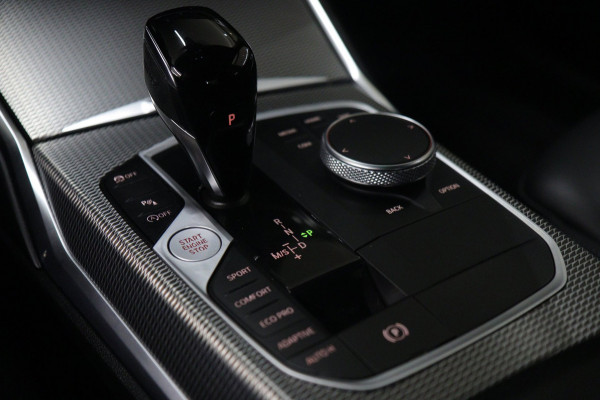 BMW 3-serie 330i High Executive M-PAKKET PANO/CARPLAY/SFEER/HK/HUD/VOL