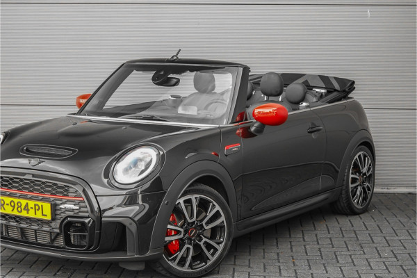 MINI Cabrio 2.0 John Cooper Works HUD H&K ACC Stuurwielverw Camera 18"