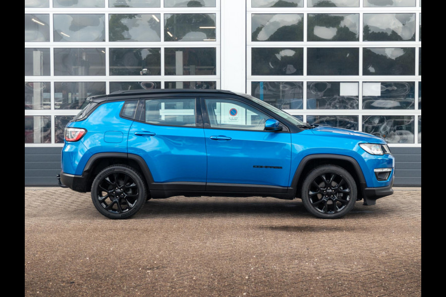 Jeep Compass 1.3T Night Eagle Liberty Edition | Trekhaak | Clima | Navi | Carplay | Camera | PDC | 19"