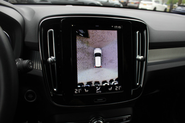 Volvo XC40 1.5 T5 Twin Engine Inscription R-Design / Full option! / Trekhaak / Panoramadak / 360Camera / Leder / Harman Kardon / 20'' / CarPlay / Stuur+Stoelverwarming / Bliss / Dodehoek / Cruise Control