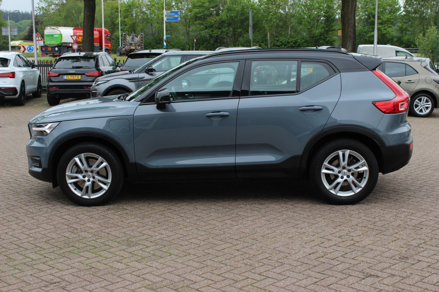 Volvo XC40 1.5 T5 Recharge R-Design / Camera / Leder / Harman Kardon / Keyless / 19'' / Stuur+Stoelverwarming / Elektr. Stoelen / Bliss / DAB / ACC
