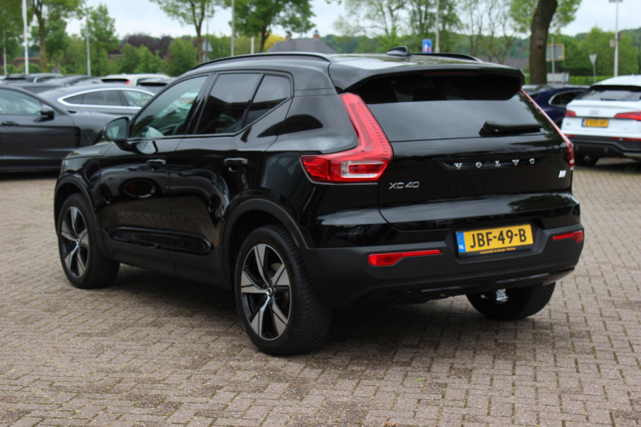 Volvo XC40 1.5 T5 Recharge Inscription / Trekhaak / 360Camera / Leder&Alcantara / 19'' / Keyless / CarPlay / LED / DAB / Stoel+Stuurverwarming / ACC
