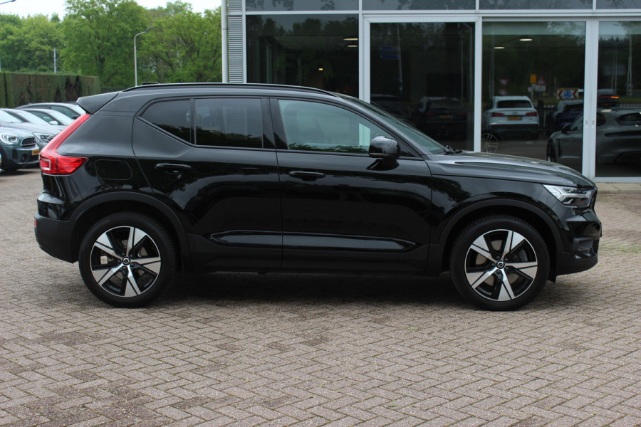 Volvo XC40 1.5 T5 Recharge Inscription / Trekhaak / 360Camera / Leder&Alcantara / 19'' / Keyless / CarPlay / LED / DAB / Stoel+Stuurverwarming / ACC
