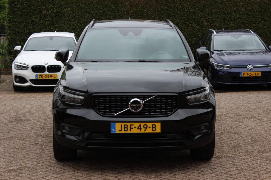 Volvo XC40 1.5 T5 Recharge Inscription / Trekhaak / 360Camera / Leder&Alcantara / 19'' / Keyless / CarPlay / LED / DAB / Stoel+Stuurverwarming / ACC