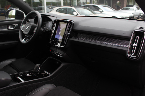 Volvo XC40 1.5 T5 Recharge Inscription / Trekhaak / 360Camera / Leder&Alcantara / 19'' / Keyless / CarPlay / LED / DAB / Stoel+Stuurverwarming / ACC