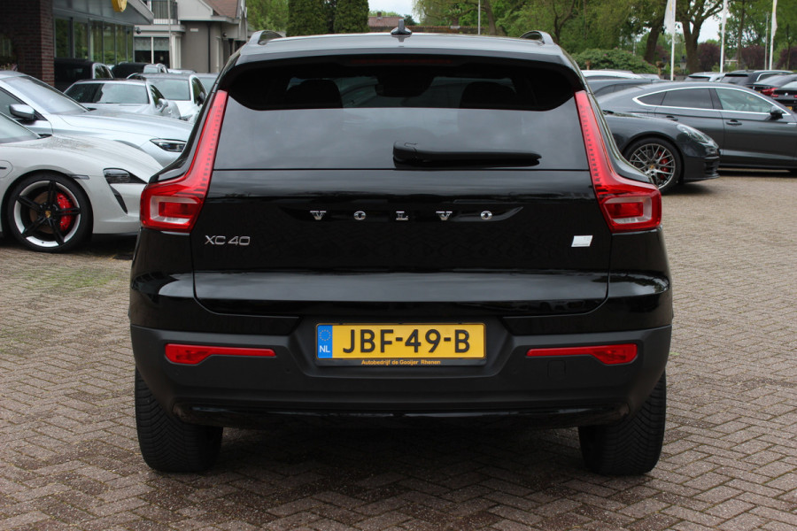 Volvo XC40 1.5 T5 Recharge Inscription / Trekhaak / 360Camera / Leder&Alcantara / 19'' / Keyless / CarPlay / LED / DAB / Stoel+Stuurverwarming / ACC