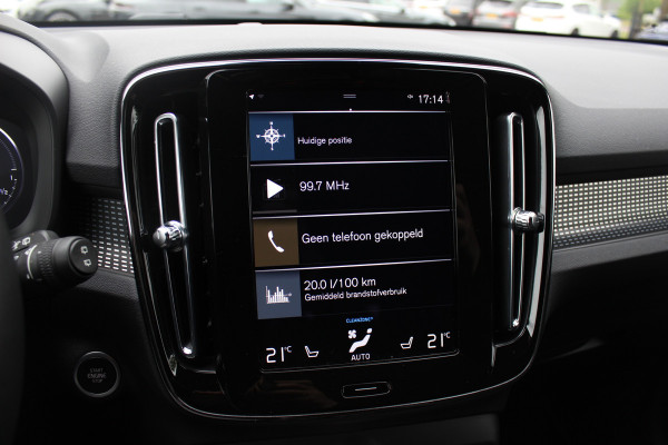 Volvo XC40 1.5 T5 Recharge Inscription / Trekhaak / 360Camera / Leder&Alcantara / 19'' / Keyless / CarPlay / LED / DAB / Stoel+Stuurverwarming / ACC