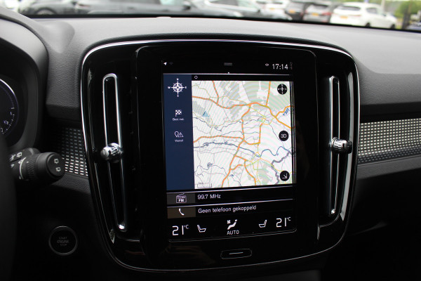 Volvo XC40 1.5 T5 Recharge Inscription / Trekhaak / 360Camera / Leder&Alcantara / 19'' / Keyless / CarPlay / LED / DAB / Stoel+Stuurverwarming / ACC