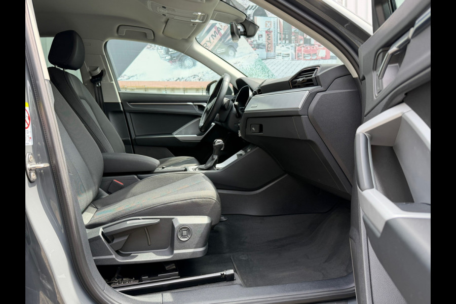 Audi Q3 Sportback 45 TFSI e S Edition 245 Pk | Navigatie | Camera | ACC | Clima | Side asist | Trekhaak | 20"Licht metaal.