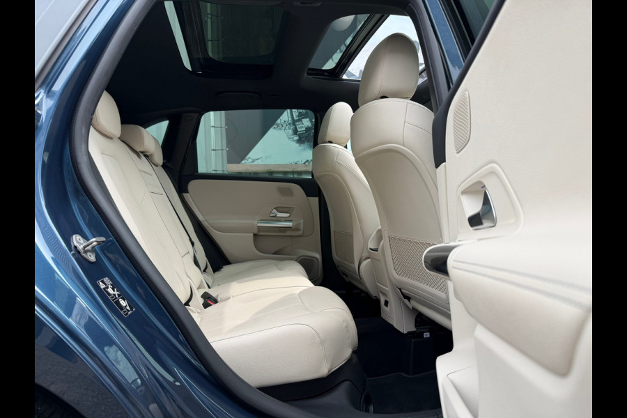Mercedes-Benz B-Klasse 250 e Business Luxury Limited | Panoramadak | Voll Leder | Navi | Cruise | Camera | Trekhaak | Sfeerverl.