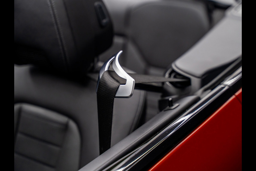 BMW 4 Serie Cabrio 420i High Executive | Sportleder | Camera | Harman | Laser | Head-up