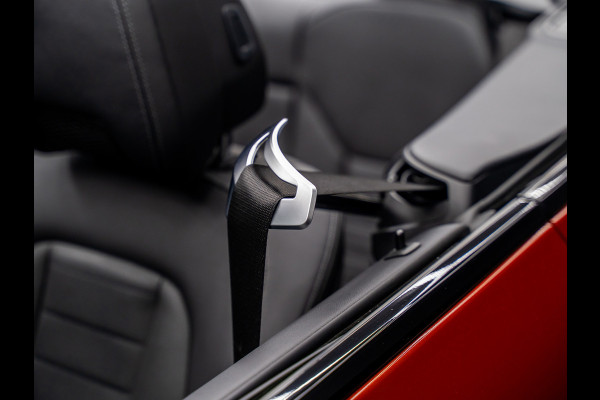 BMW 4 Serie Cabrio 420i High Executive | Sportleder | Camera | Harman | Laser | Head-up