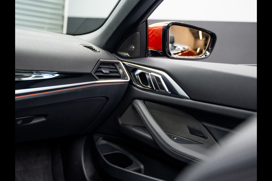 BMW 4 Serie Cabrio 420i High Executive | Sportleder | Camera | Harman | Laser | Head-up