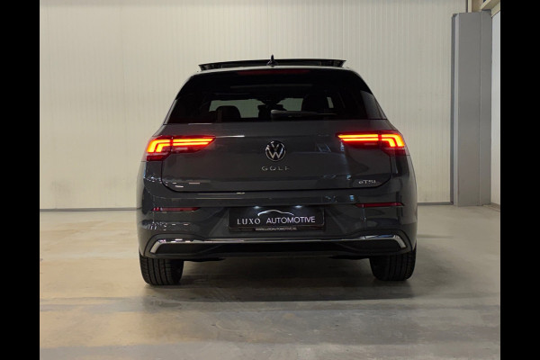 Volkswagen Golf 1.5 eTSI R-Line Edition | 50 JAHRE | FACELIFT | PANO | HUD | TREKHAAK