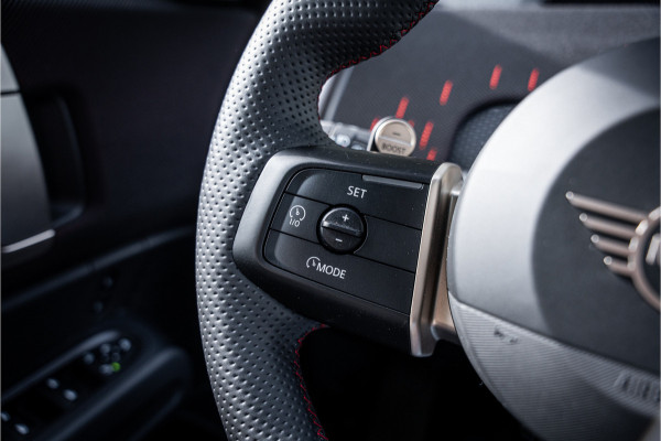 MINI Countryman John Cooper Works 2.0 XL ALL4 ** Panodak ** HUD ** Harman/Kardon ** 20" JCW ** Memory